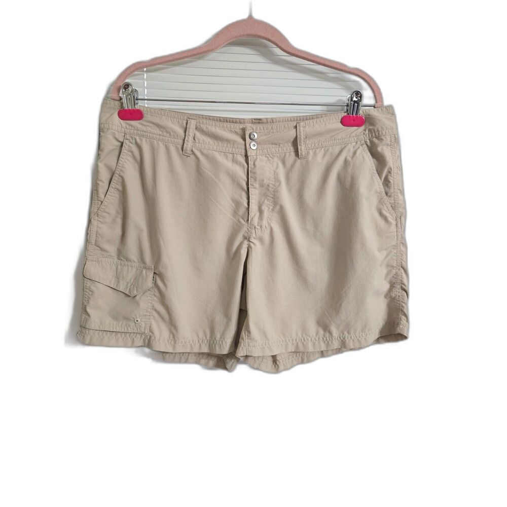 Columbia Tan Cargo Shorts Relaxed Fit